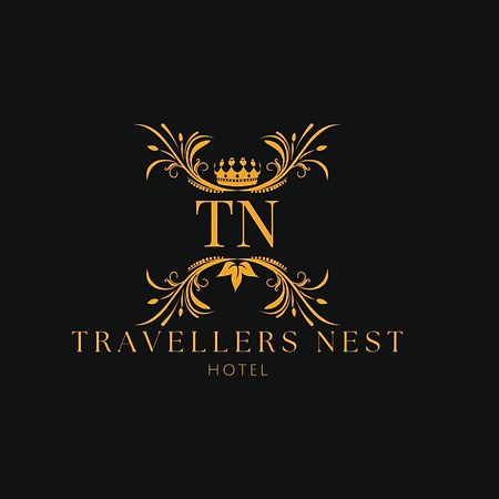 Hotel Travellers Nest Канди Екстериор снимка
